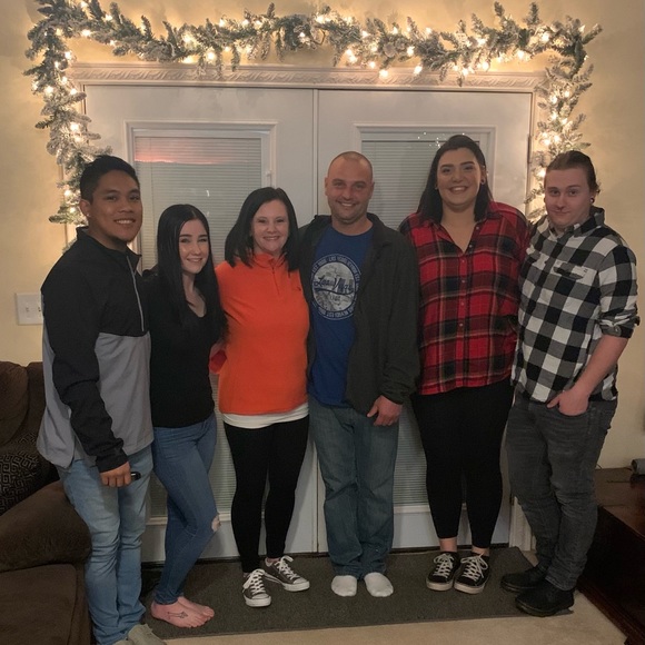 Meet your Posher, Rachel - Picture 5 of 7